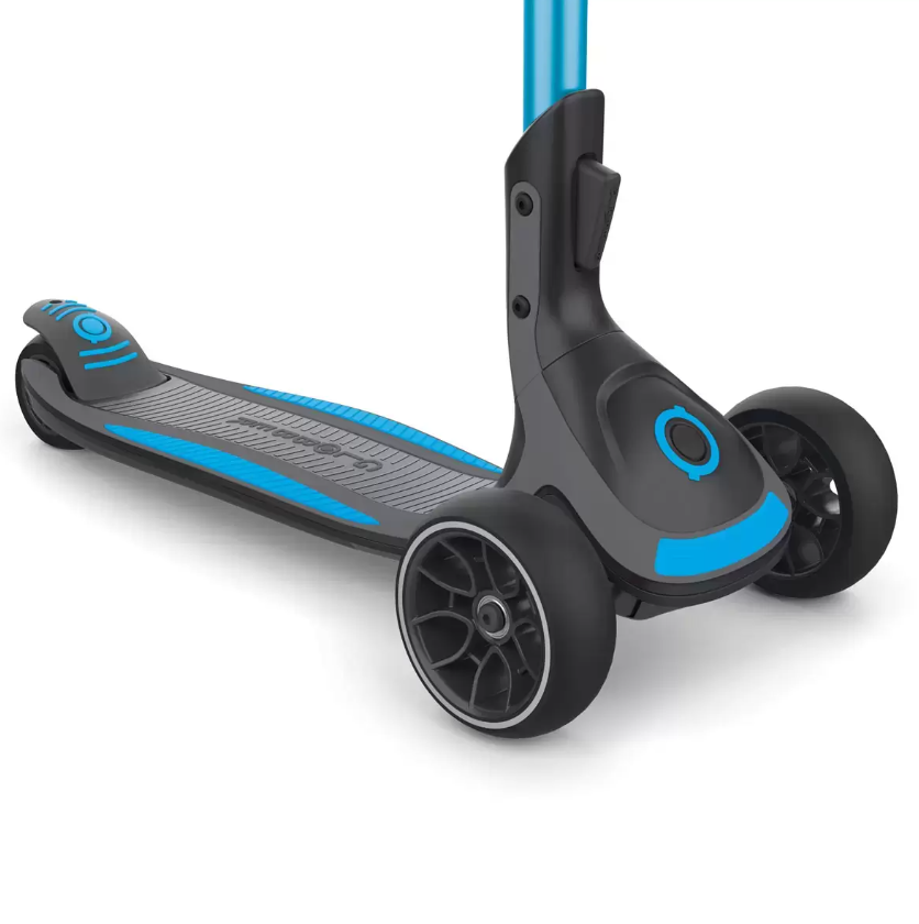 Globber Ultimum Scooter in Sky Blue