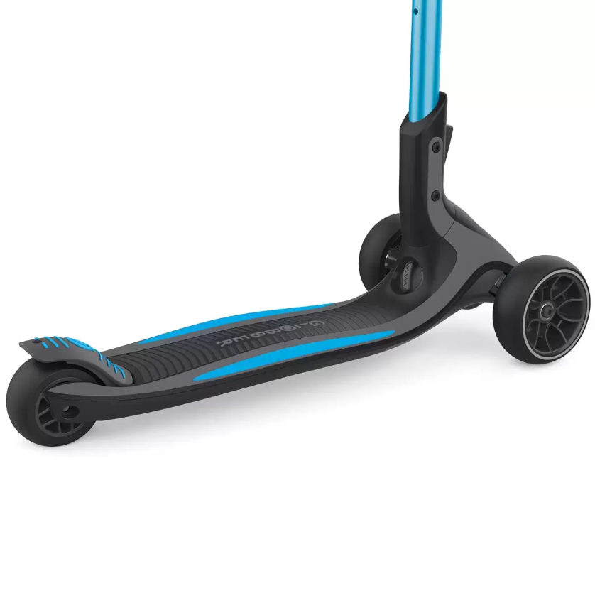 Globber Ultimum Scooter in Sky Blue