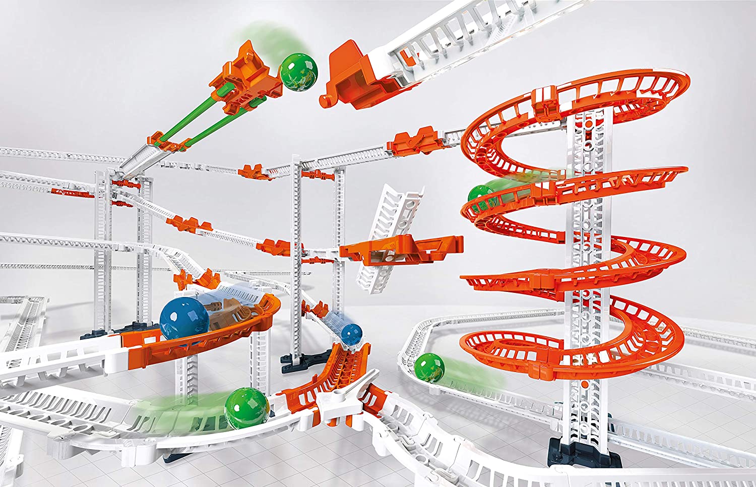 Clementoni Science Museum Action & Reaction Chaos Effect Marble Run (8+ Years)