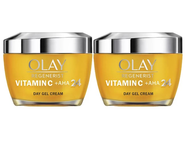 Olay Vitamin C Moisturiser, Skincare Face Cream with Niacinamide & AHA, 2 x 50ml