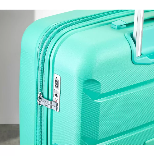 Rock Tulum 2 Piece Hardside Luggage Set in Turquoise