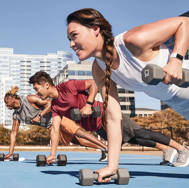 Fitbit Charge 5 Smart Watch in White/Soft Gold